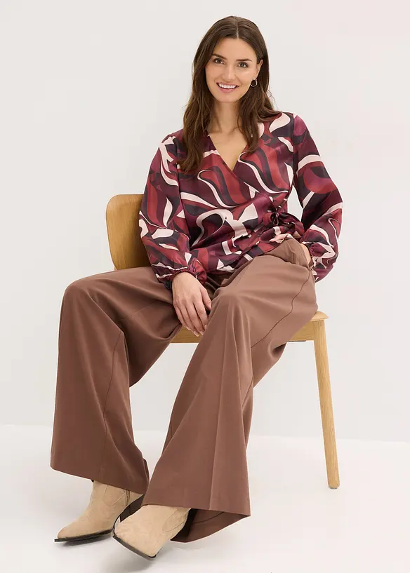 Wickelbluse aus fließendem Satin, bonprix