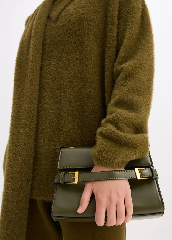 Oversize-Pullover mit Schal, bonprix
