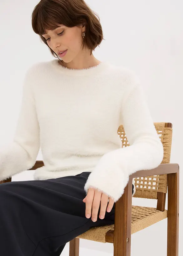 Pullover in Plüsch-Optik, bonprix