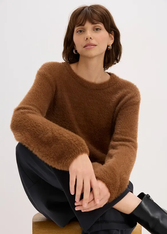 Pullover in Plüsch-Optik, bonprix