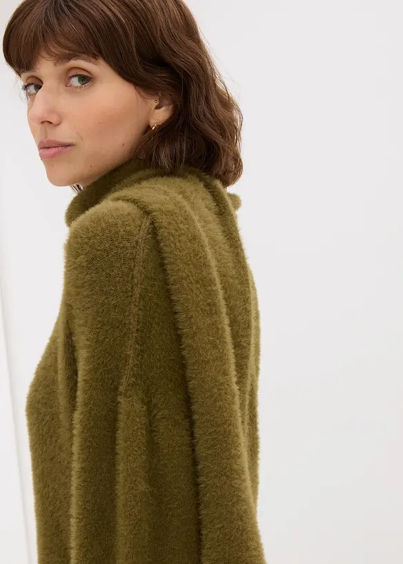 Oversize-Pullover mit Schal, bonprix