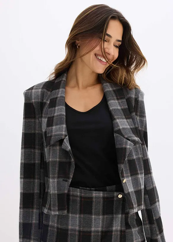 Kurzblazer mit Schmuck-Knopf, bonprix