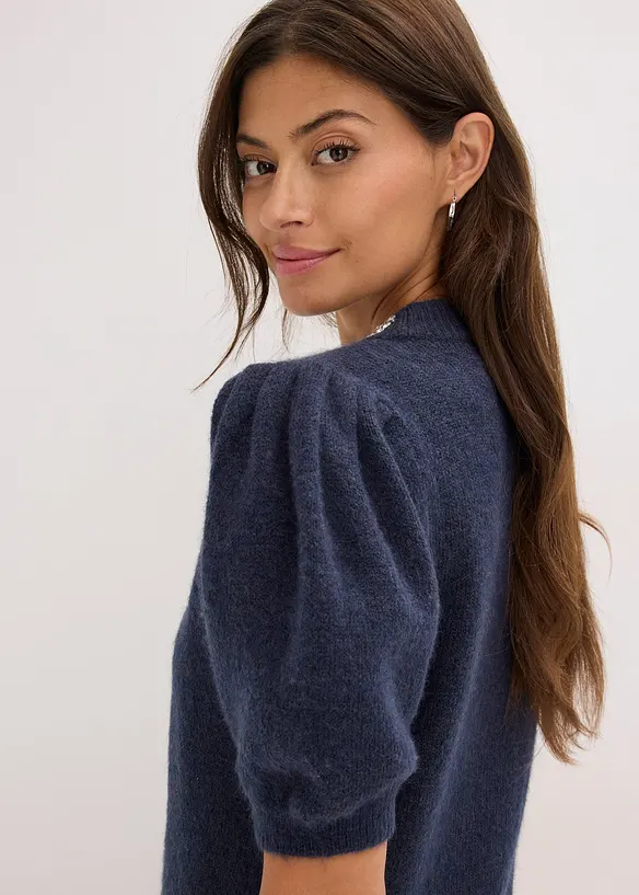 Pullover mit Strass-Applikation, bonprix