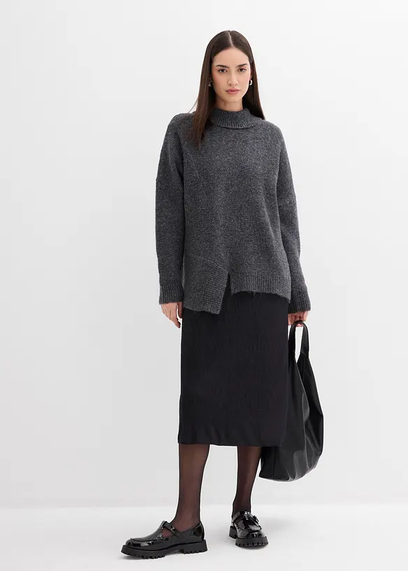 Pullover mit asymmetrischem Saumverlauf und Wollanteil, bonprix