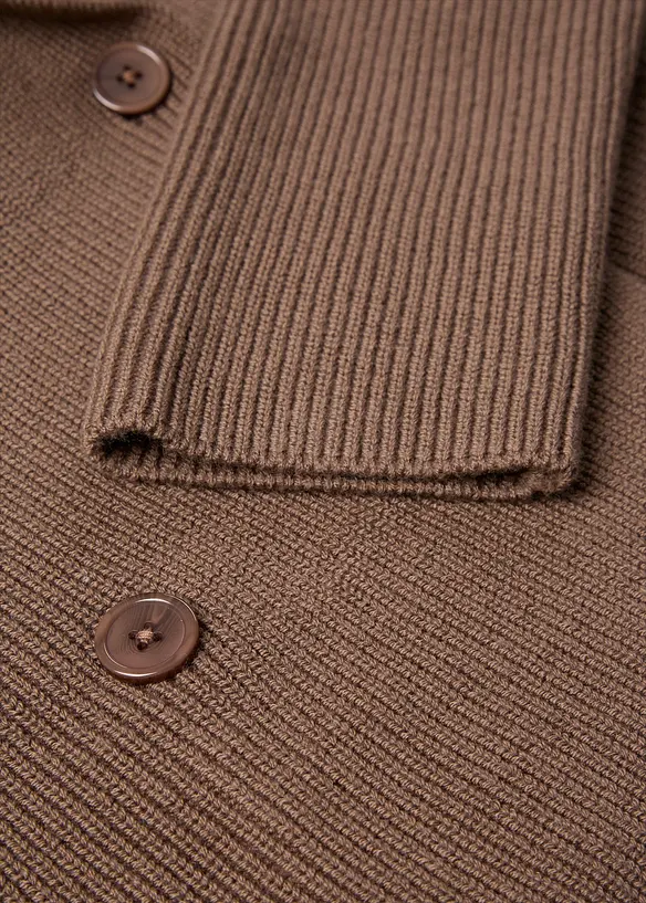 Strickjacke mit Wolle, bonprix