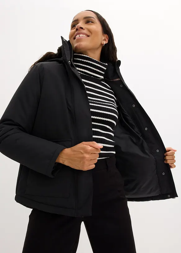 Winterjacke mit aufgesetzen Taschen, bonprix