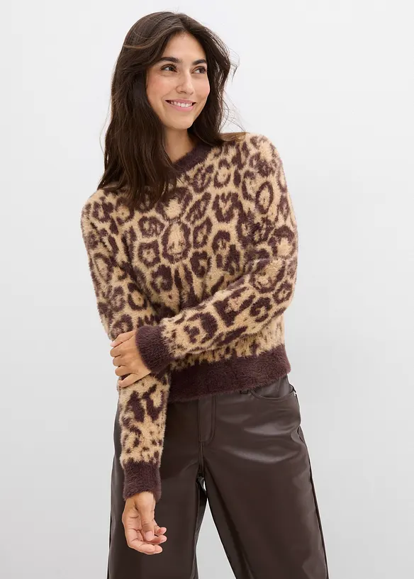 Grobstrick-Pullover aus flauschigem Federgarn, bonprix