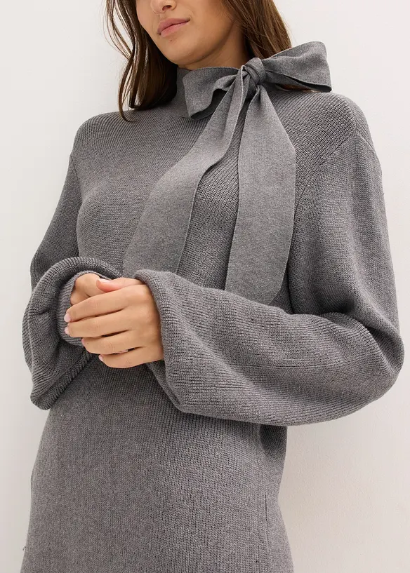 Strickkleid mit Schleife aus softem Viskose-Mix, bonprix