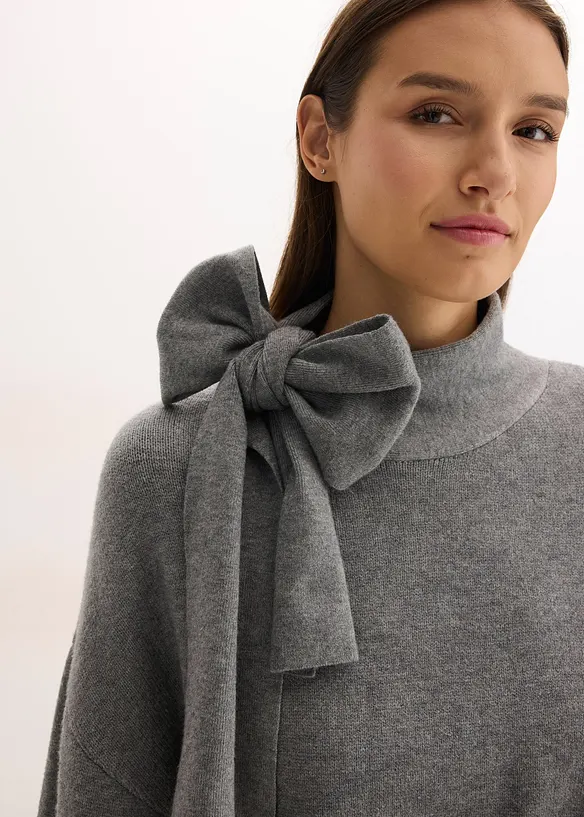 Pull oversize et doux en viscose majoritaire, bonprix