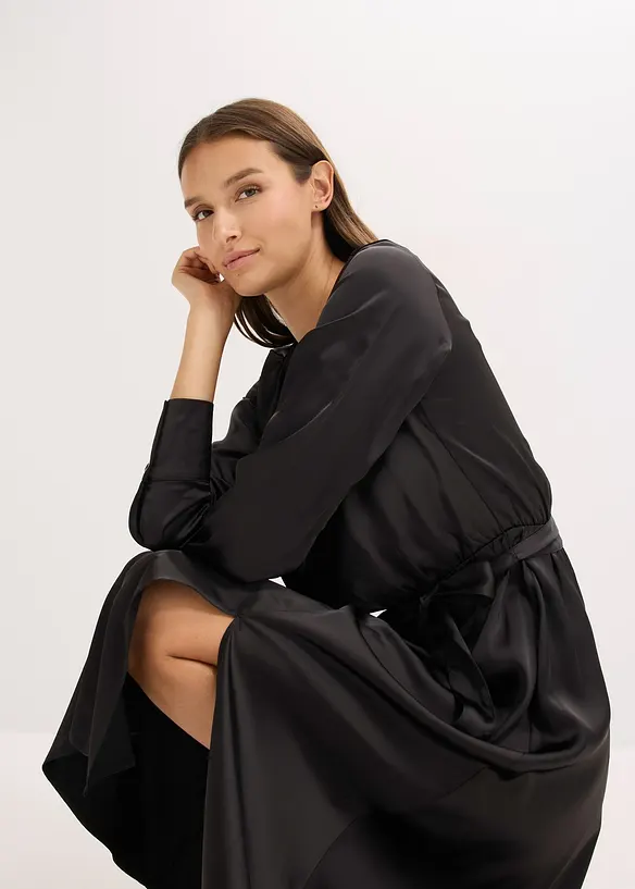 Midikleid aus glänzendem Satin, bonprix