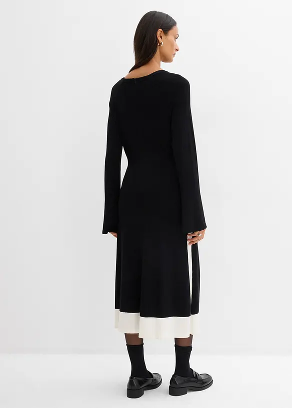 Robe en maille à détails contrastants, bonprix