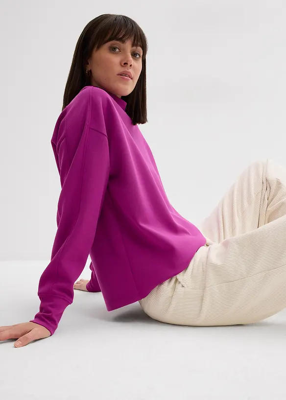 Oversize Sweatshirt aus weichem Scuba, bonprix