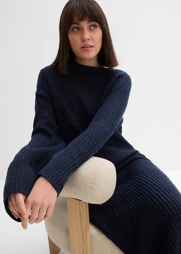 Geripptes Strickkleid, bonprix