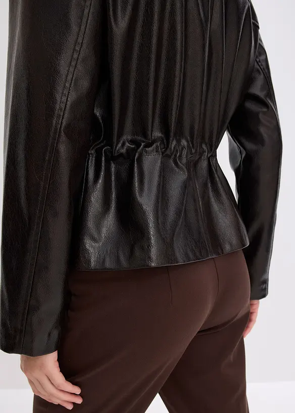 Jacke aus Lacklederimitat, bonprix