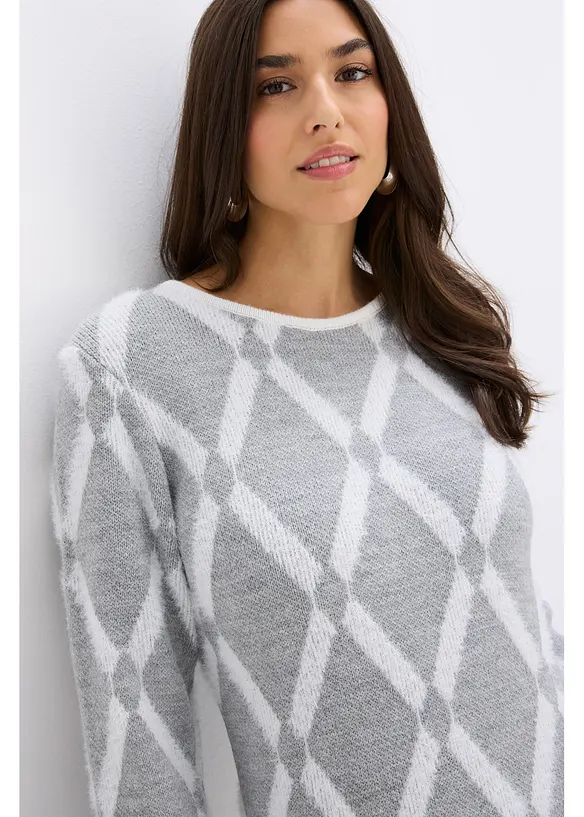 Robe en maille poilue avec motif en losange, bonprix