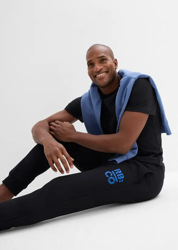 Jogginghose mit Kontrastdetails, bonprix