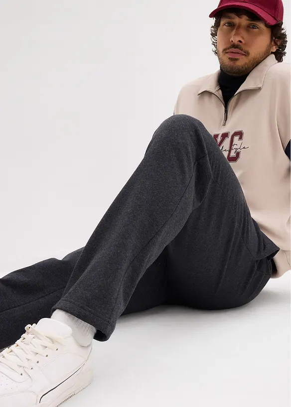 Pantalon de jogging à jambes droites, intérieur gratté doux, bonprix