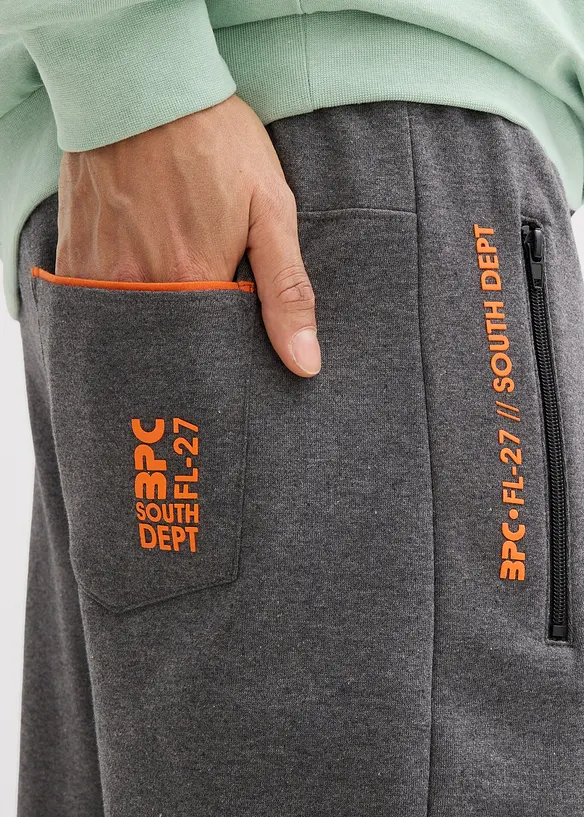 Pantalon de jogging en coton avec poches zippées pratiques, bonprix