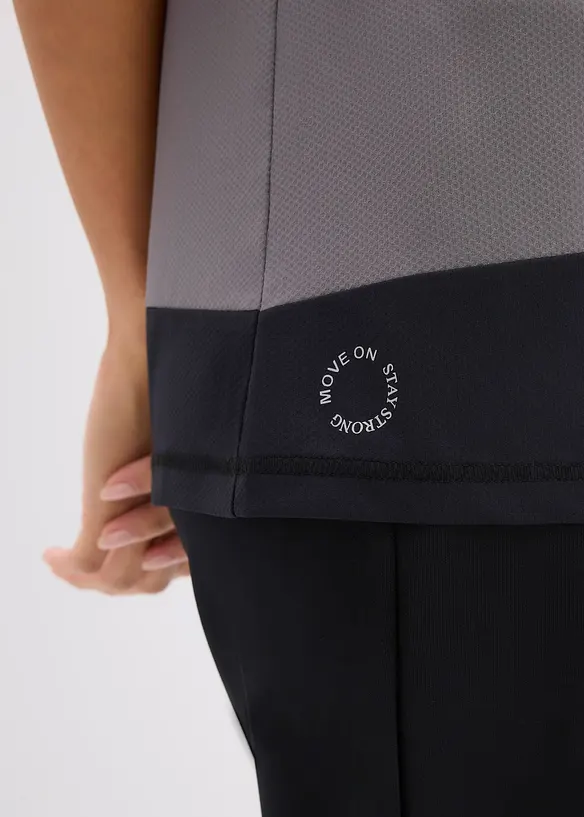 Sport-Shirt mit Strukturoptik, bonprix