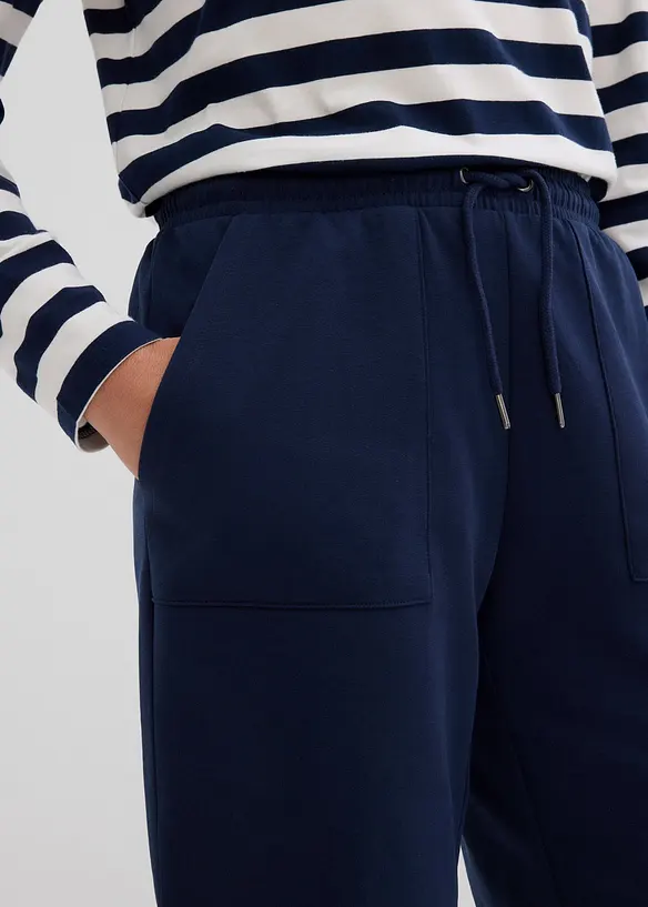 Sweat-Shorts mit Taschen, bonprix