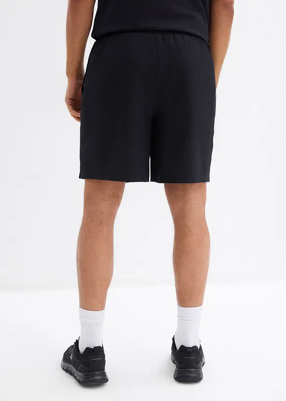 Leichte Sport-Shorts Herren, bonprix