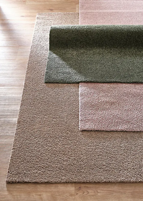 Tapis lavable &agrave; m&egrave;ches douces, bonprix