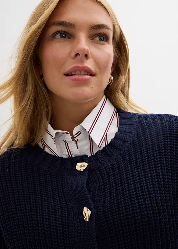 Gilet en grosse maille avec boutons martel&eacute;s, bonprix