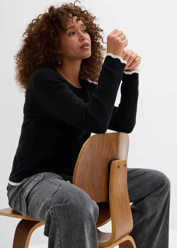 Strickshirt mit Kontrastsaum, bonprix