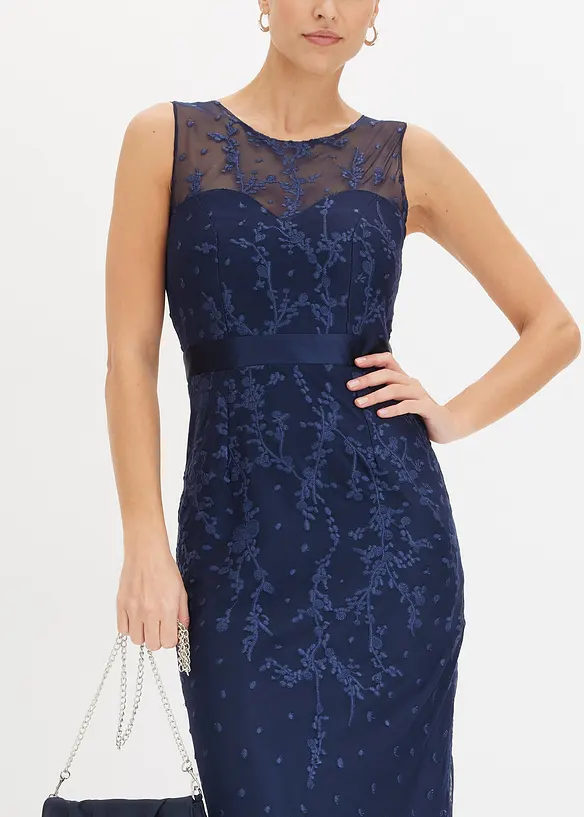 Spitzenkleid mit Stickerei, bonprix