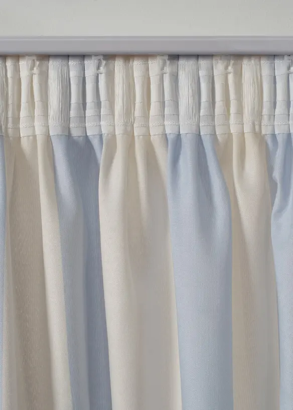 Vorhang mit Streifen und recyceltem Polyester (1er Pack), bonprix