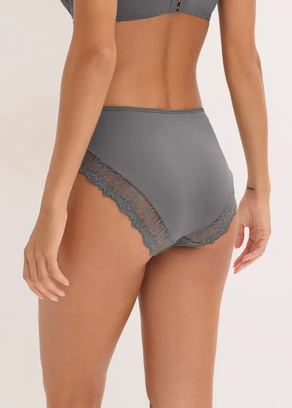 Maxislip mit zarter Spitze, bonprix