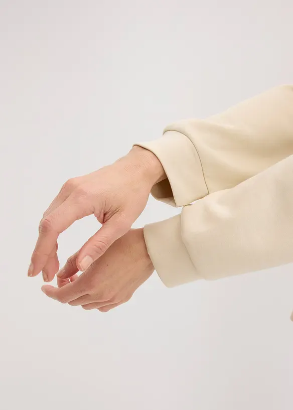 Sweat-shirt avec application, bonprix