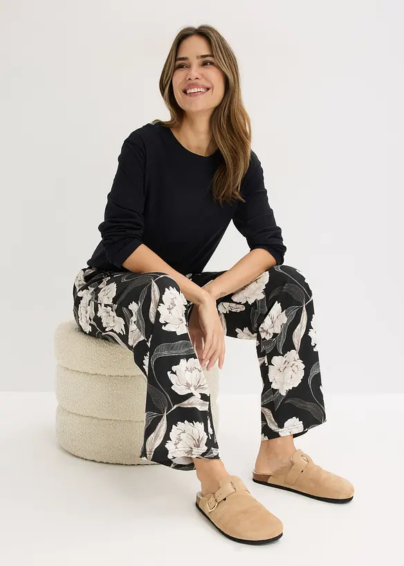Pyjama mit Viskose und weitem Bein, bonprix