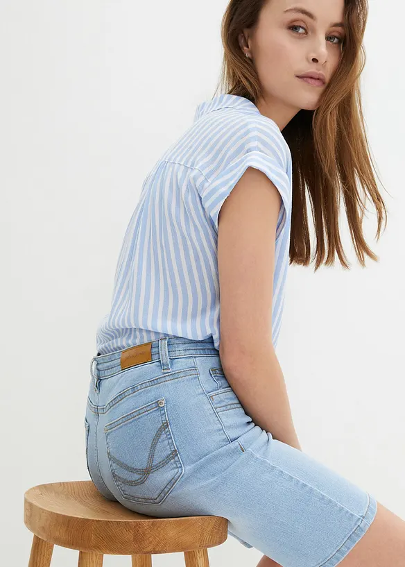 Jeans Bermuda Slim Fit Mid Waist, bonprix