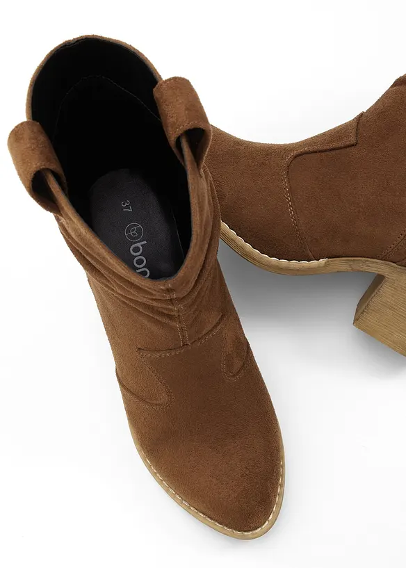 Bottines western &agrave; fronces, bonprix