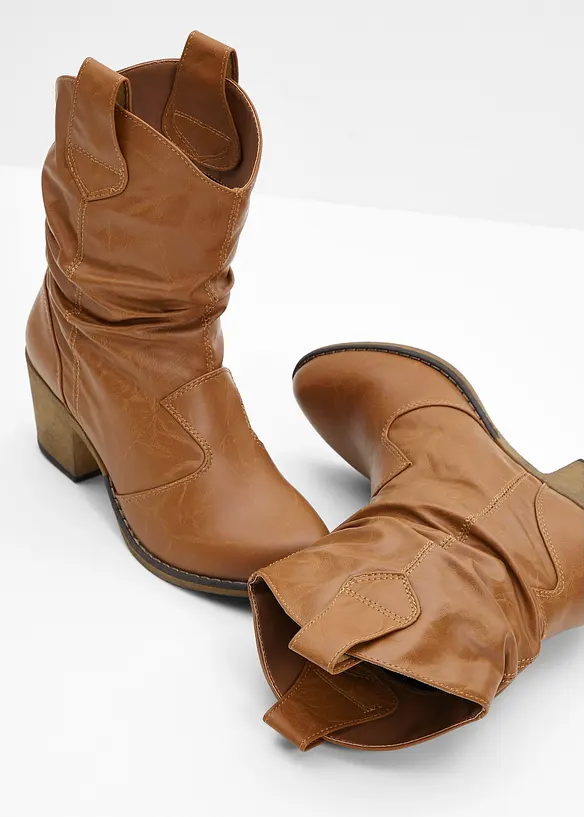 Bottines western &agrave; fronces, bonprix