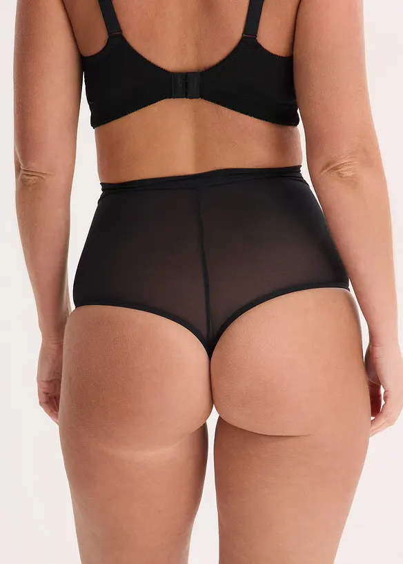 Medium Shape String mit Spitze, bonprix