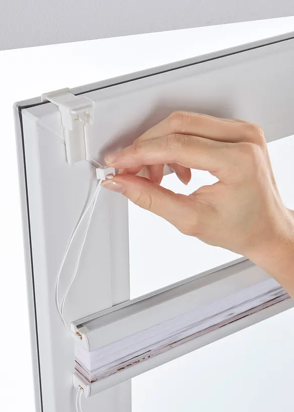 Store pliss&eacute; avec imprim&eacute; v&eacute;g&eacute;tal, bonprix