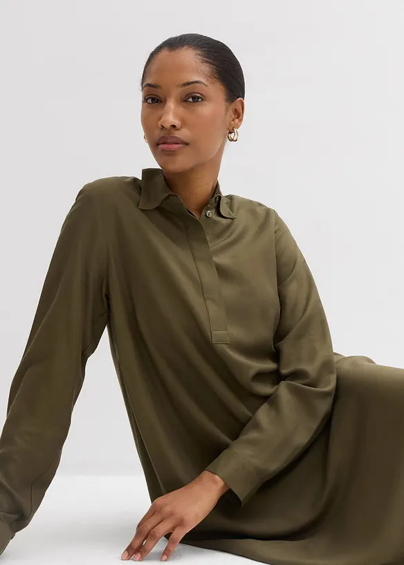 Blusenkleid aus feiner Viskose, bonprix