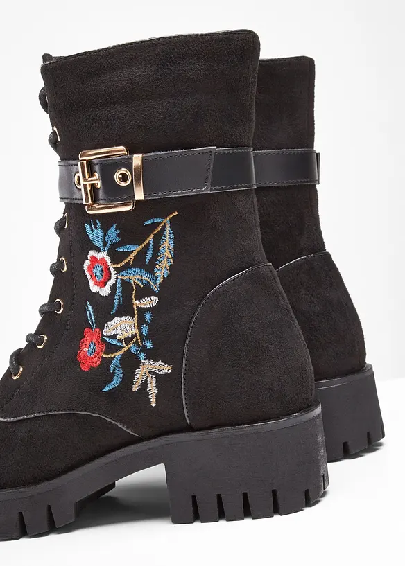 Schn&uuml;rboots mit Stickerei, bonprix