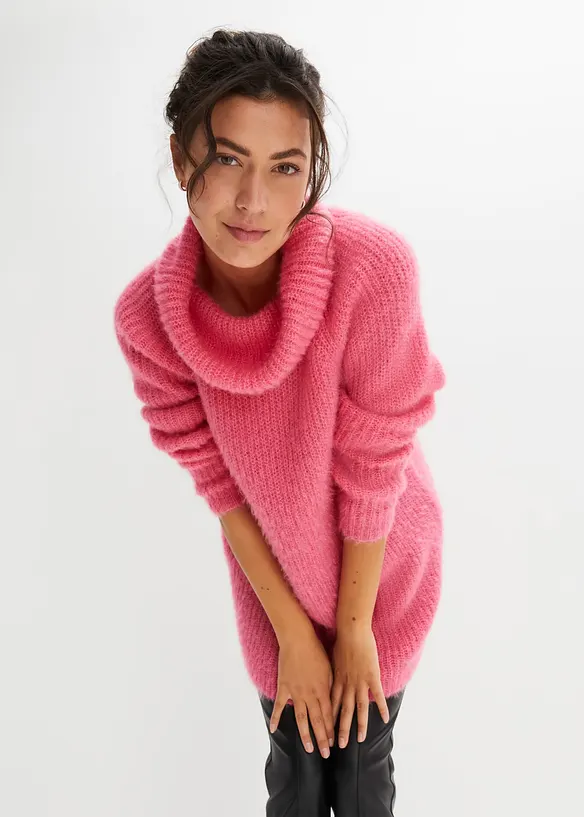 Pull col roul&eacute; oversize, bonprix