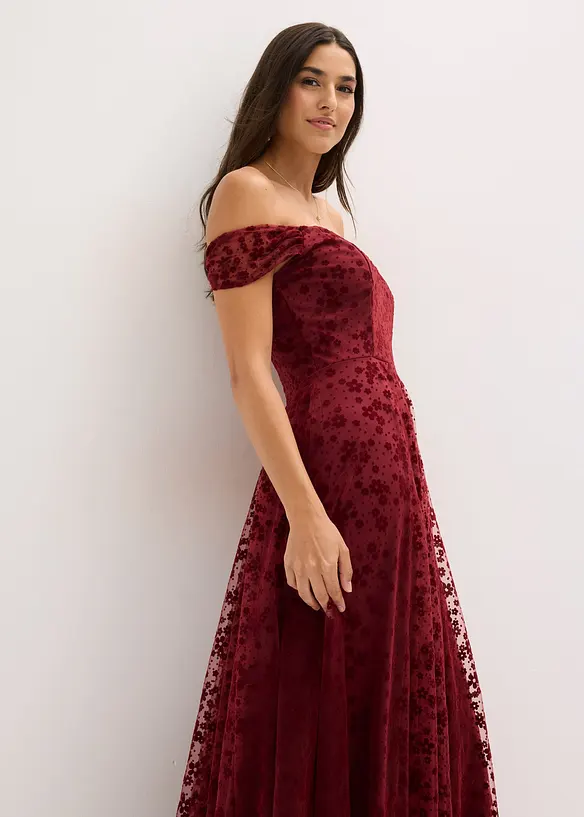 Abendkleid mit bezaubernder Blumenstickerei, bonprix