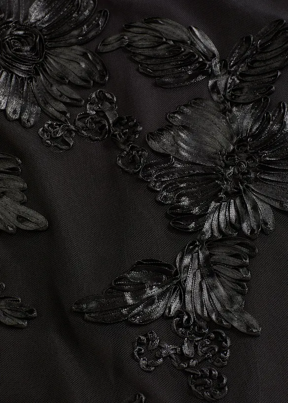 Maxikleid mit floraler Stickerei, bonprix