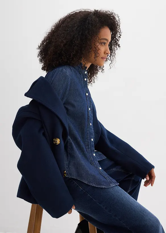 Blouse en jean &agrave; finitions volant&eacute;es, bonprix