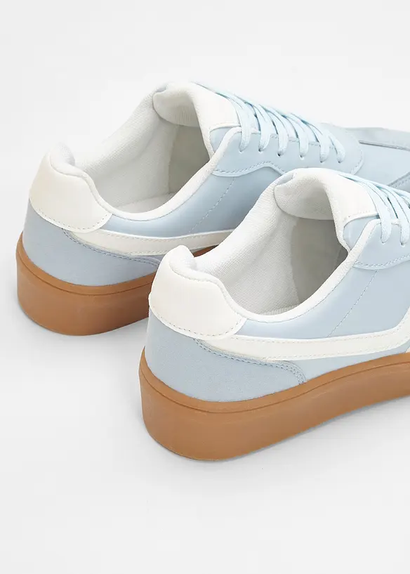 Plateau-Sneaker im Retrolook, bonprix