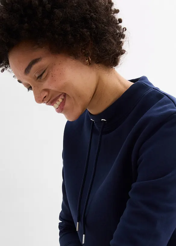 Sweatshirt mit Schlitz, bonprix