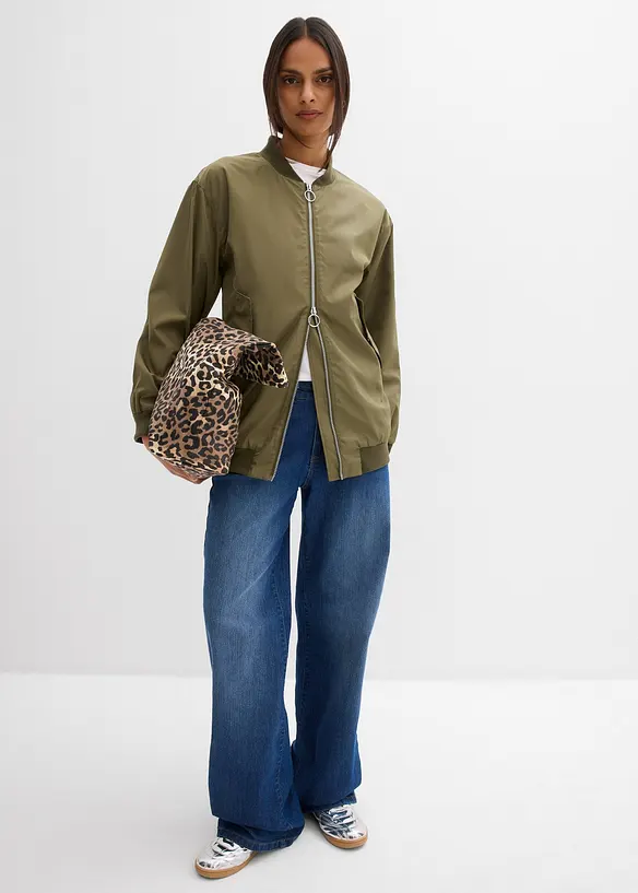 Weite Pilotenjacke mit Leofutter, bonprix