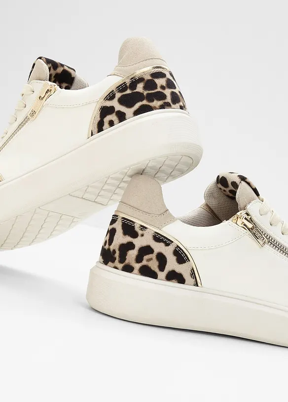 Sneaker mit gepolsterter Innensohle, bonprix