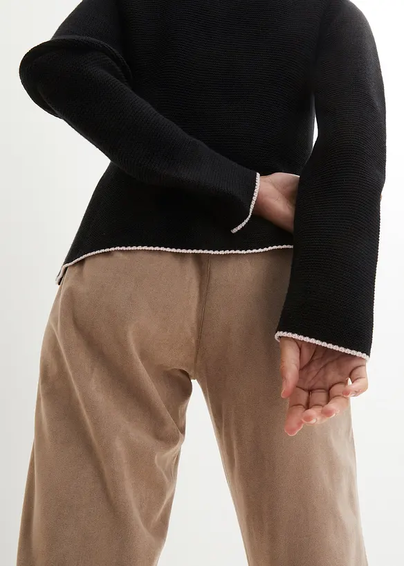 H&uuml;bsche Trachten-Strickjacke mit Stickerei, bonprix