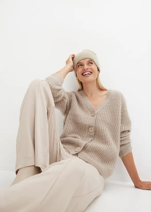 Gerippte Grobstrickjacke mit Glanzeffekt, bonprix